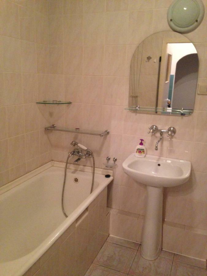 Apartament "Kometa" Podczele كولوبرزيغ المظهر الخارجي الصورة